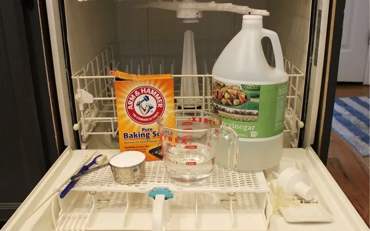 comment désinfecter son lave-vaisselle naturellement avec vinaigre blandc