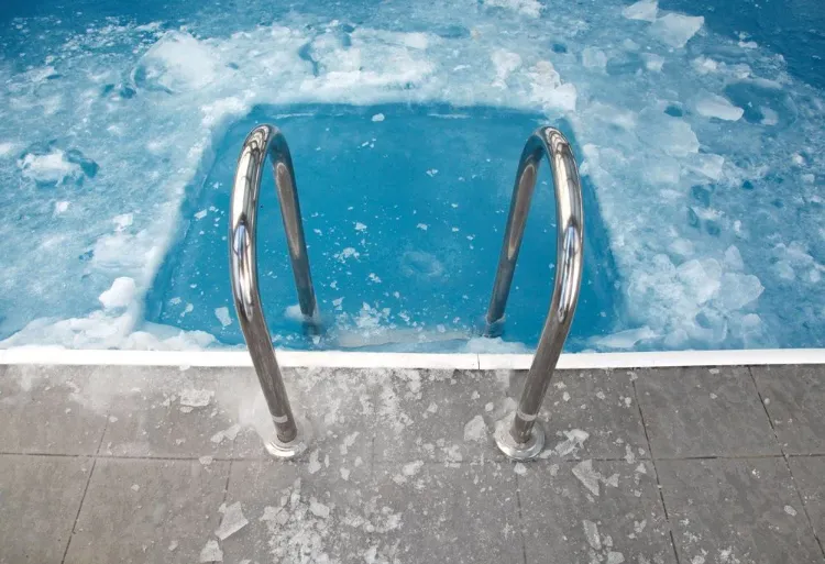 comment empêcher eau de piscine de geler 2023 