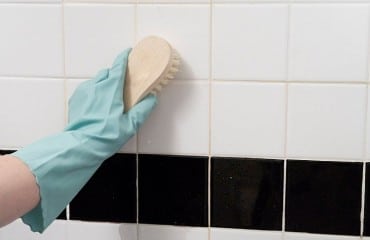 comment nettoyer le carrelage mural de la douche maison salle de bain astuces