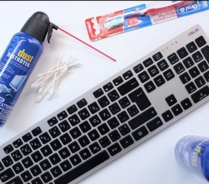comment nettoyer un clavier d'ordinateur très sale préserver coque silicone protéger saleté