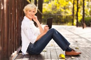 comment porter un jean après 60 ans