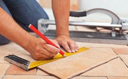 comment recoller un carrelage qui bouge facilement