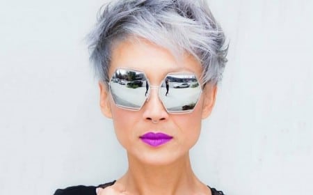 coupe courte femme 50 ans avec lunettes