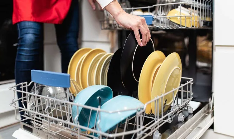 quand nettoyer le lave vaisselle conseils entretien efficaces prolonger la vie de son lave vaisselle