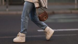 tendance mode bottes batelassées femme chaussures hiver 2023