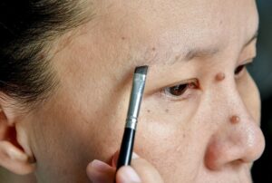 À quoi servent les sourcils