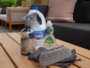 comment laver des coussins à la machine taches grasses chewing gum encre tissus spéciaux