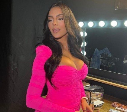 quelle pièce pour se faire une tenue sexy saint valentin femme 2023 style georgina rodriguez