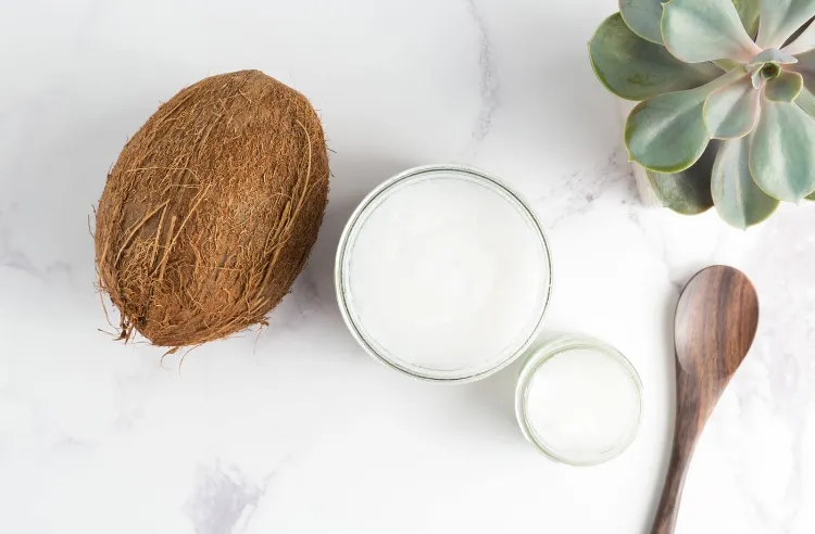 Masque cheveux maison à l’huile de coco et miel recette femme pousser faire