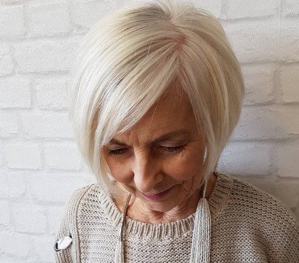 cheveux effiles femme 60 ans