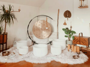 comment aménager un coin méditation décor minimaliste tons pastel statue bouddha