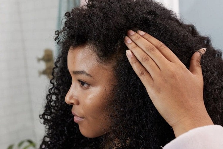 comment utiliser l'acide hyaluronique pour les cheveux