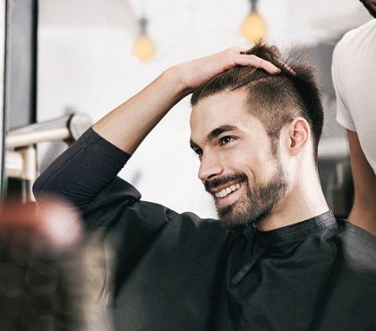 coupe de cheveux courte homme tendance printemps 2023 nouvelle style