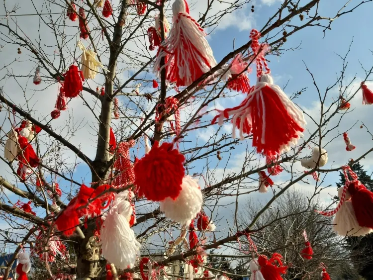 fête du printemps légende liée création état bulgare septième siècle