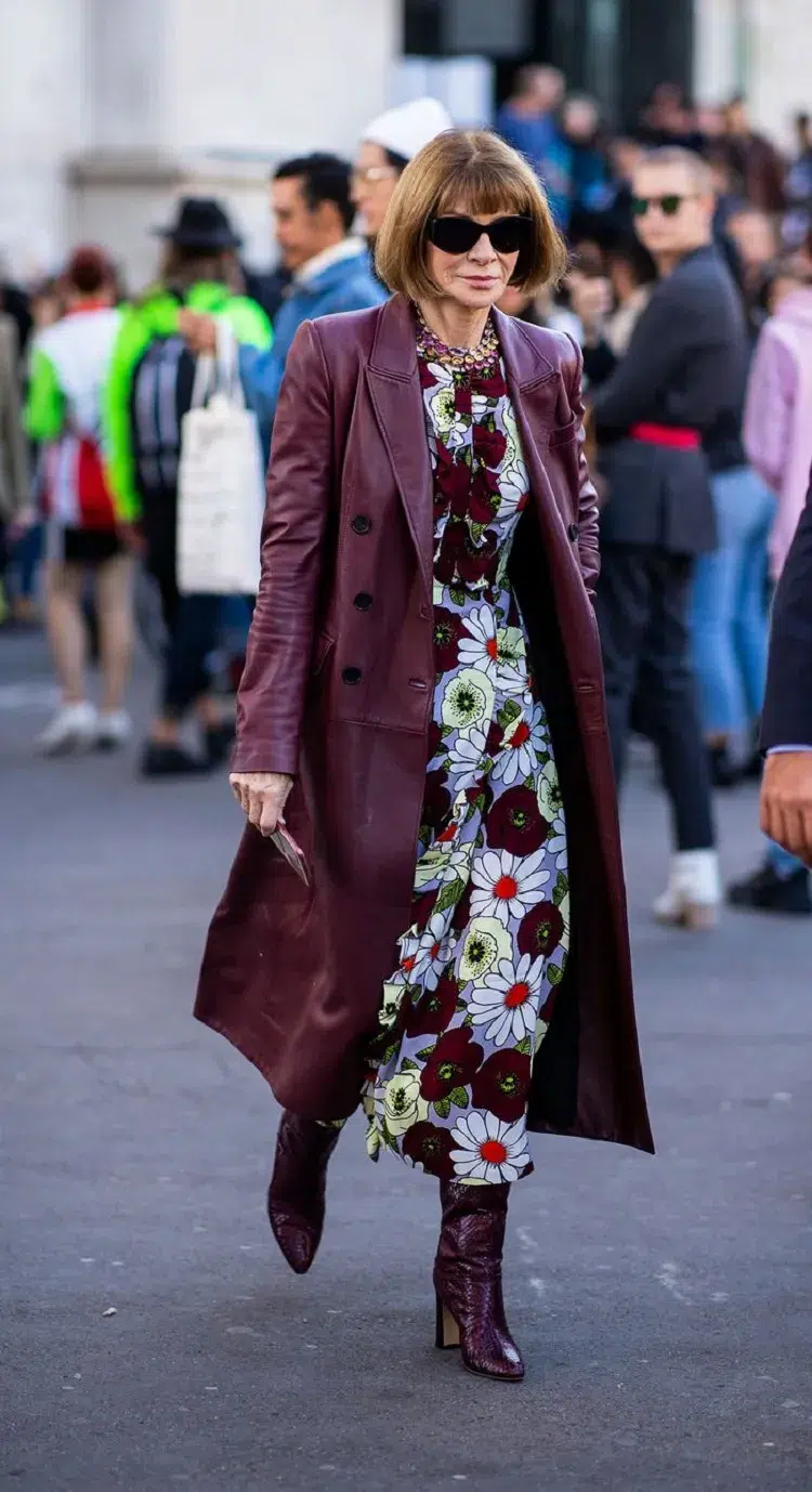 idée tenue femme 50 ans bohème avec robe fleurie longue printemps 2023