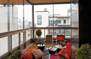 comment aménager un balcon fermé idees loggia amenagement cosy meubles