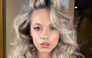 meilleures astuces pour donner du volume aux cheveux fins raides plats rapidement