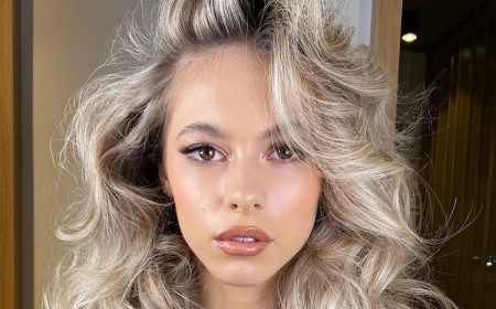 meilleures astuces pour donner du volume aux cheveux fins raides plats rapidement
