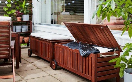 rangement balcon meubles etagere astuces idees banc plantes
