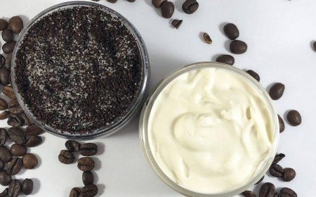 recette gommage poils incarnés maison marc de café yaourt bulgare