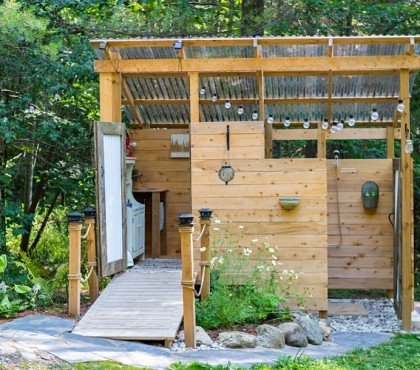 salle de bain extérieure design idees construction douche bois