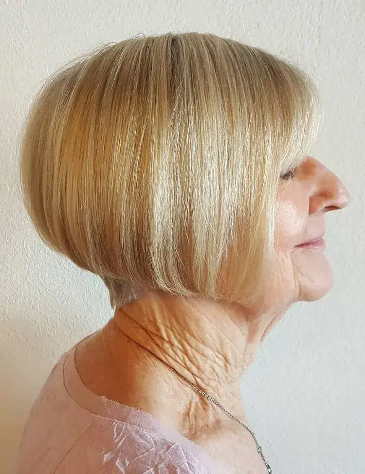 coupe de cheveux femme 60 ans