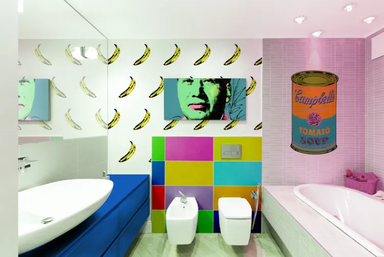 la faïence pop art idee déco petites toilettes espace suspendu wc installations vert bois noir fenetre couleurs