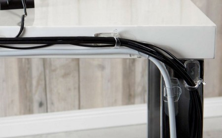 comment cacher fils électriques facons hacks crochets plastique transparent