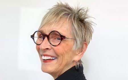 coupe pixie femme 70 ans