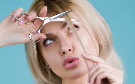 couper une frange rideau soi même astuces tendance 2023 coifure coupe de cheveux boucles longue idees etapes