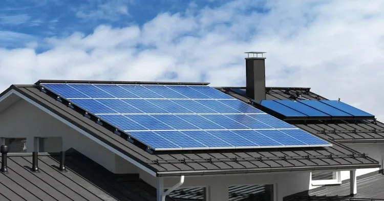 rendement panneaux solaires taux efficacité énergie solaire captée convertie énergie utilisable
