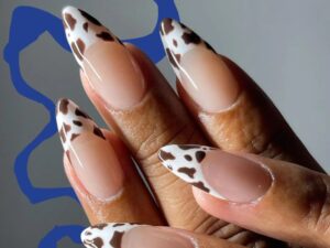 tendance déco ongles nail art animaux été 2023 meilleure manucure française à motifs animaliers faire soi meme