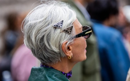 coiffure courte pinces à cheveux modernes idée 2023