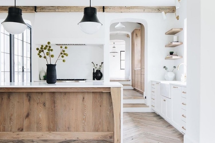 comment aménager et décorer une cuisine blanche en bois moderne scandinave rustique 2023