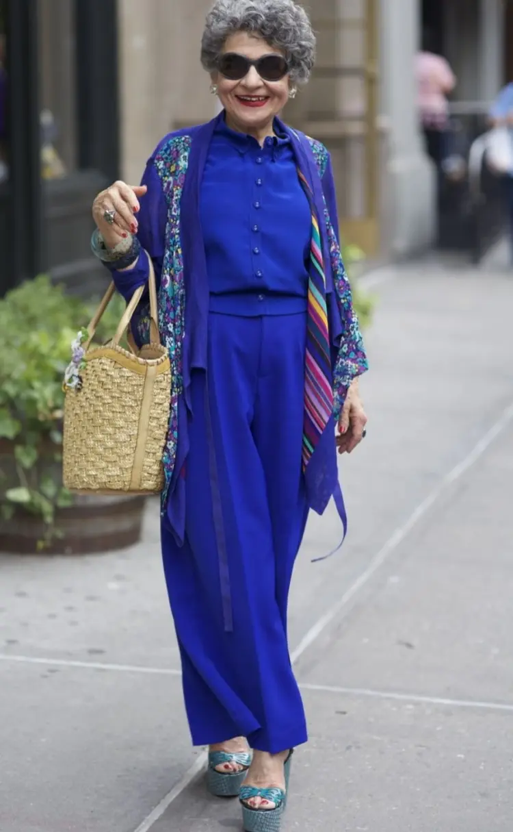 comment s'habiller à 80 ans femme garde robe idéale chic 2023