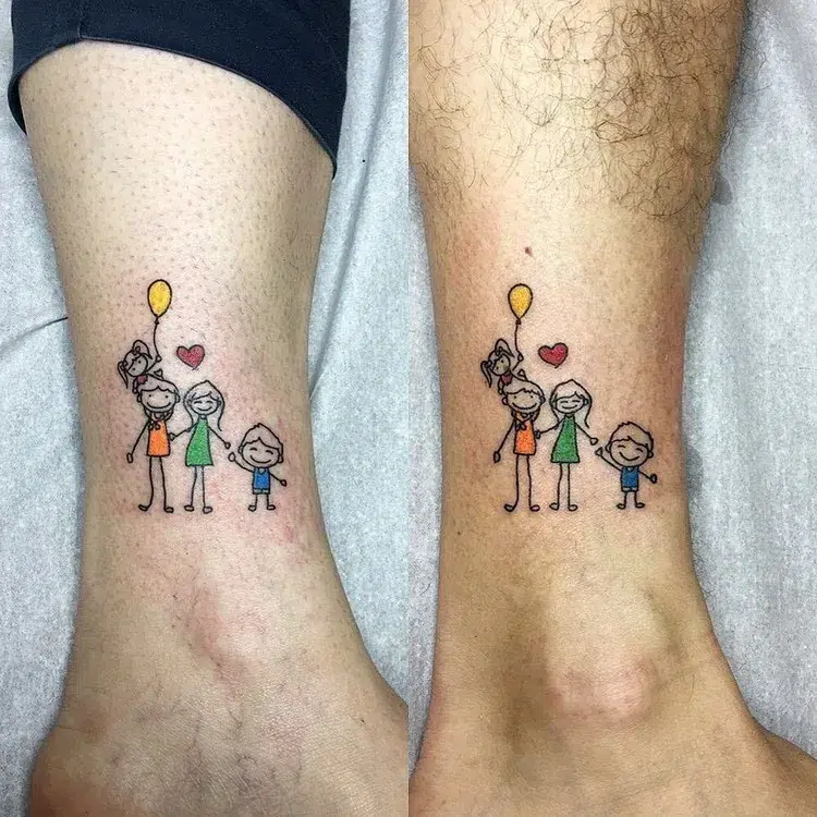 quel tatouage pour symboliser la famille idée colorée inkage sur la cheville