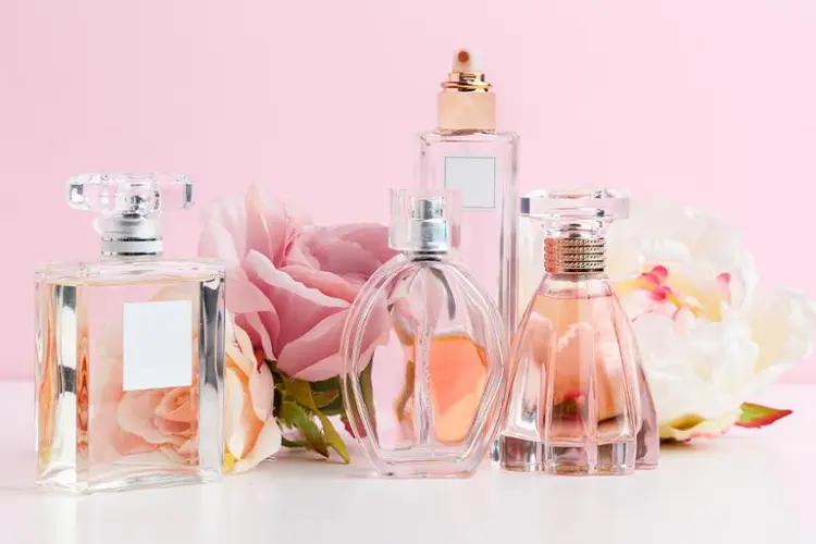 comment choisir parfum pour femme de 60 ans aromes fragrances top