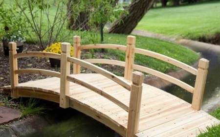 comment fabriquer un pont de jardin en bois