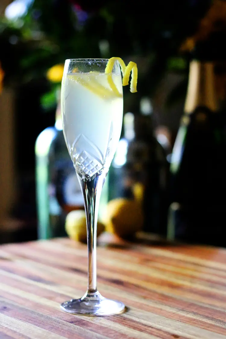 idées de cocktail au vin blanc pétillant champagne gin été 2023 french 75