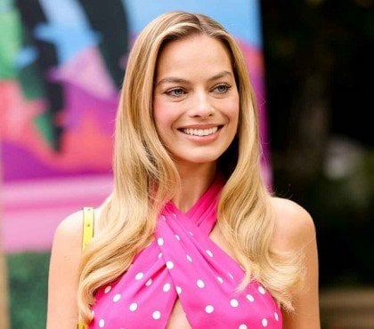 meilleures coupes et coiffures margot robbie évolution capillaire