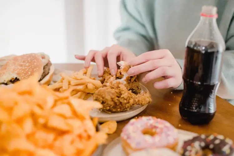 quel aliment favorise la dépression alimentation fast food