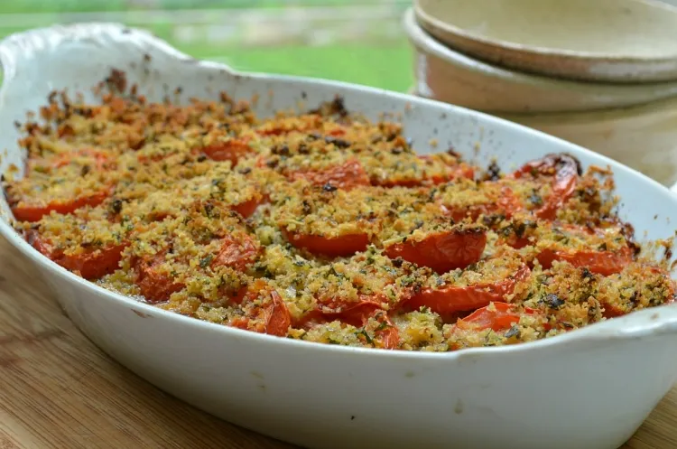 quoi manger en août combiner tomates pommes terre gratin croustillant
