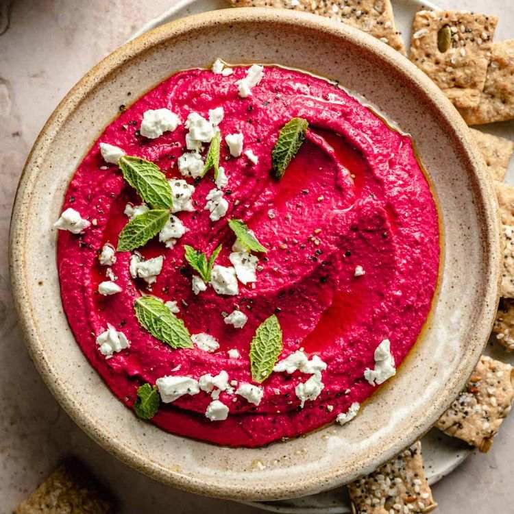 houmous de betterave façon barbie façon barbie fraiche été betterave crue tahini rose famille enfants