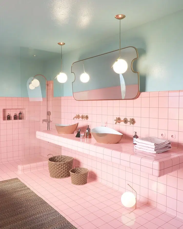 salle de bain année 1980