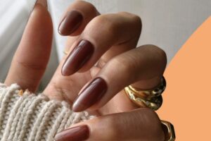 couleur de vernis tendance automne 2023 manucure
