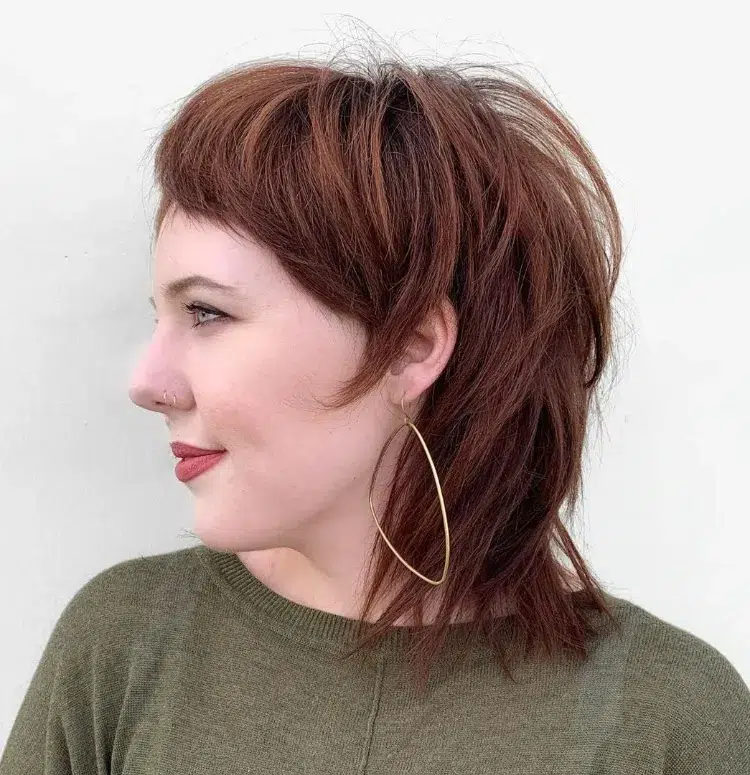 coupe feathered mulet cut cheveux courts femme tendance coiffure rentrée 2023