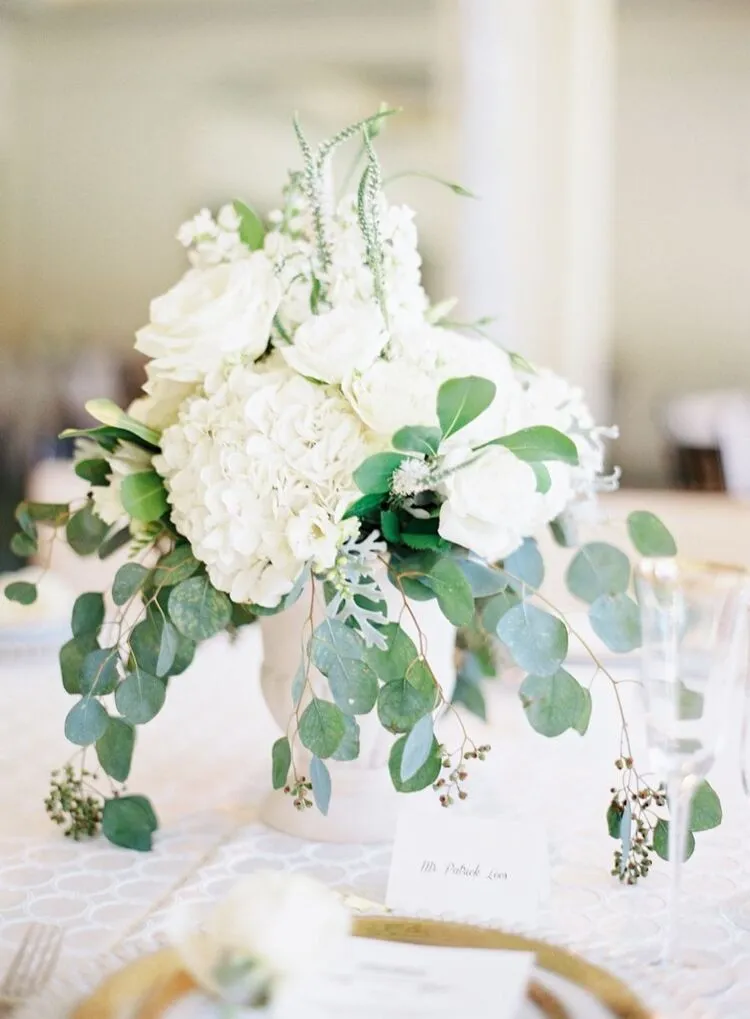 diy centre de table mariage hortensia eucalyptus