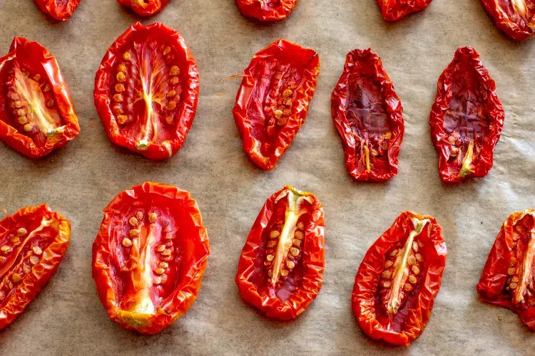 faire sécher les tomates au four et comment les utiliser dans des recettes d'automne