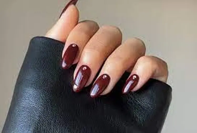 idées déco ongles automne hiver 2023