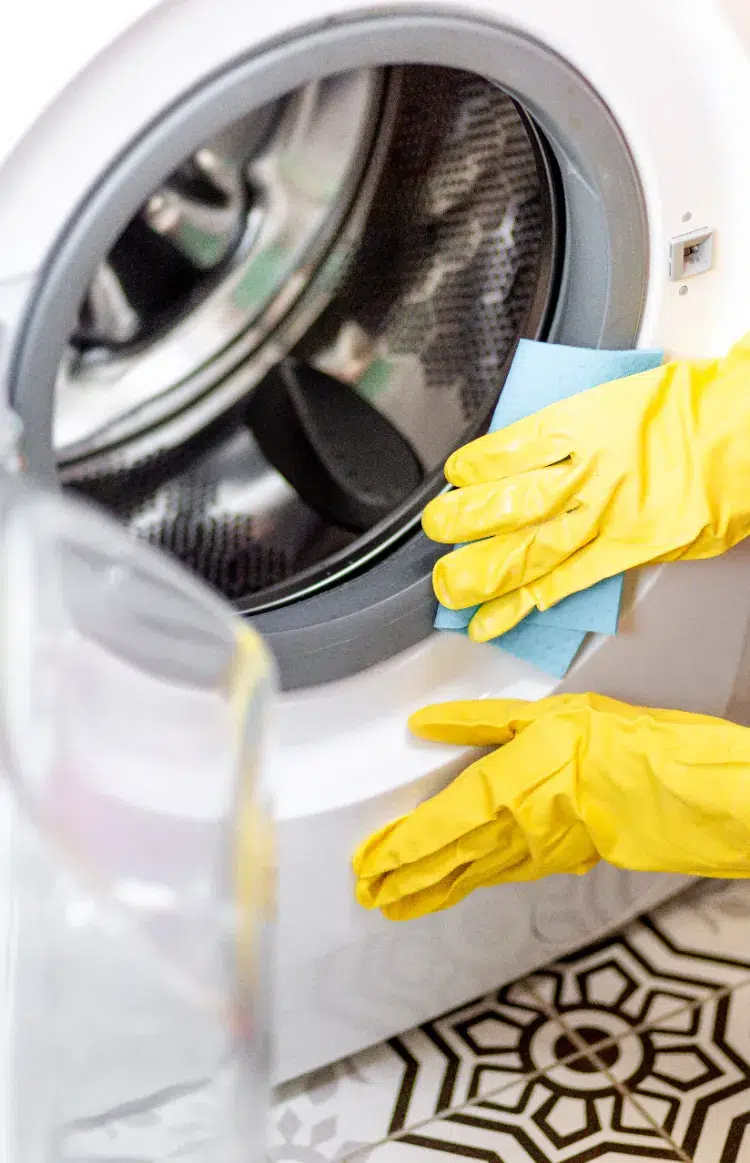 nettoyer la machine à laver lave linge avec des cristaux de soude et du vinaigre distilé